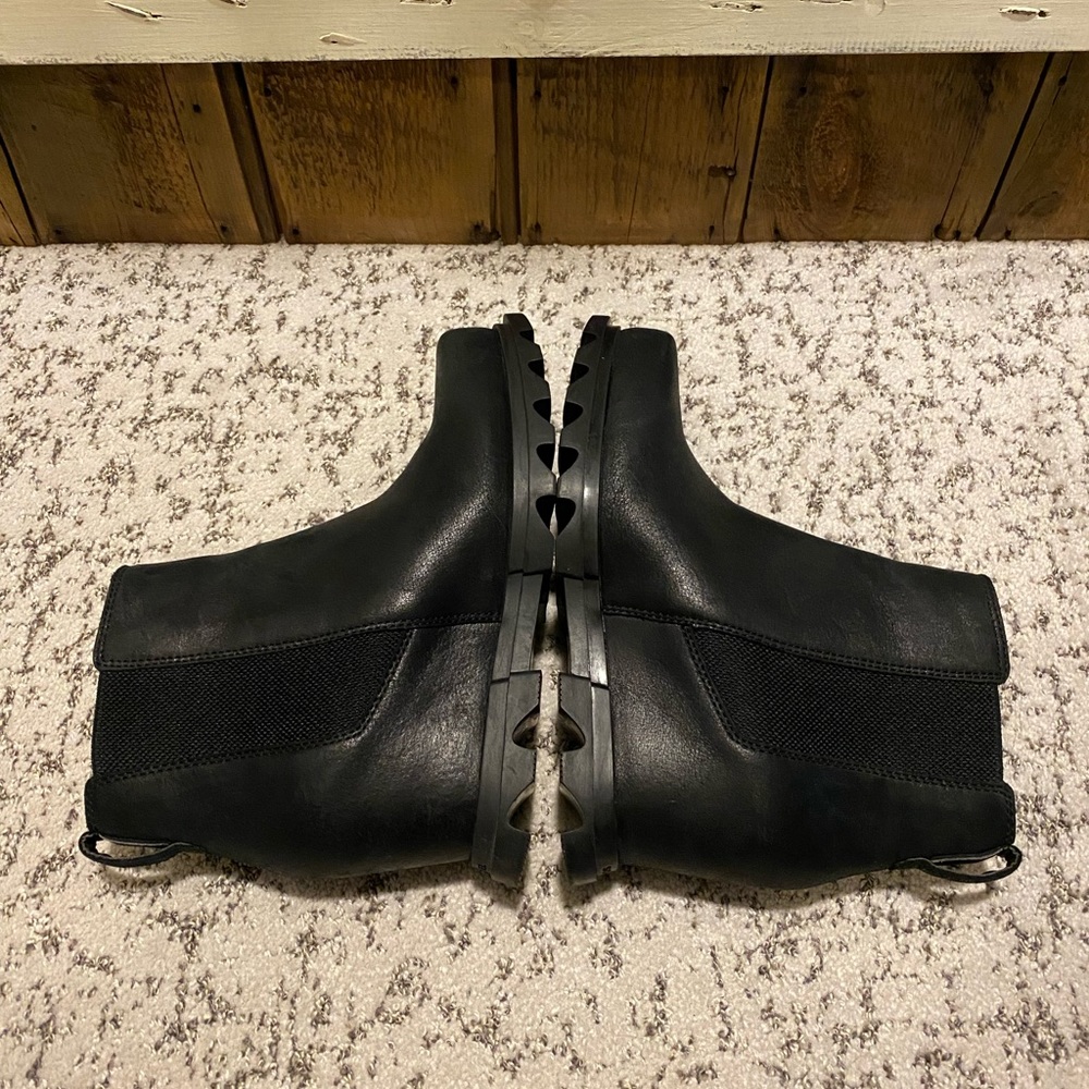 Sorel Joan of Arctic bootie